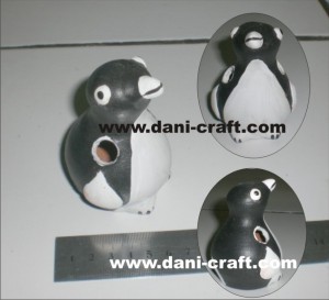 souvenir penguin tempat pensil