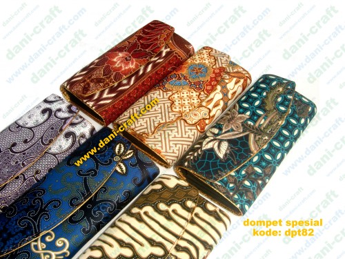 souvenir dompet batik spesial berbagai macam corak