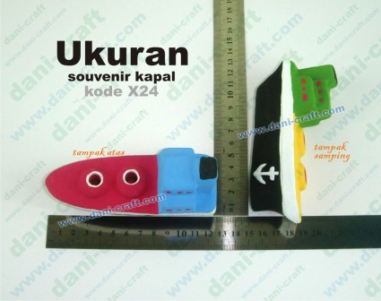 souvenir kapal, ukuran