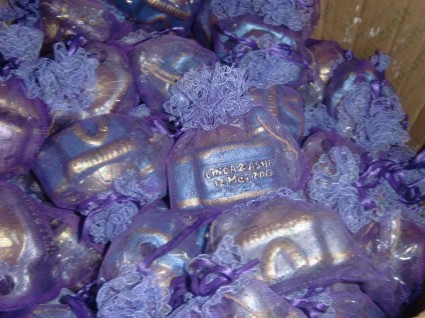 sarung tile kemasan souvenir